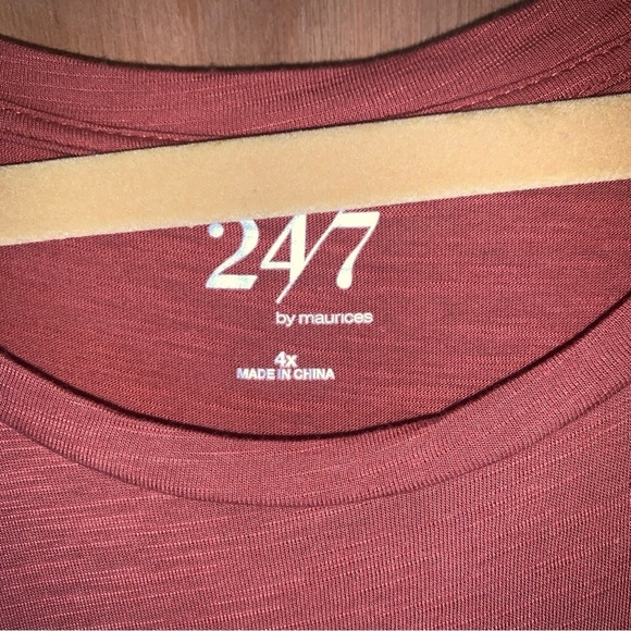 Women’s Plus Size 4x Maurice’s Short Sleeve Shirt - Picture 4 of 14